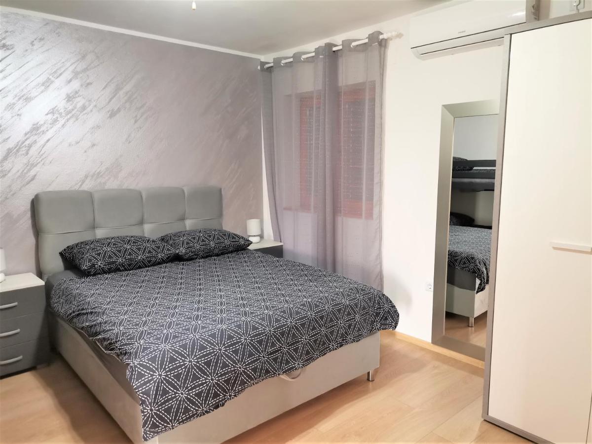 Apartment Pegy Zára Kültér fotó