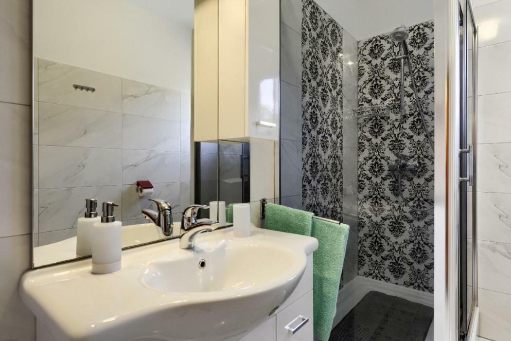 Apartment Pegy Zára Kültér fotó